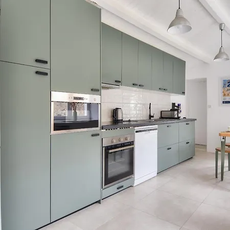 - 200m Marche - 8 Adultes - 4 Enfants Noirmoutier-en-l'Ile