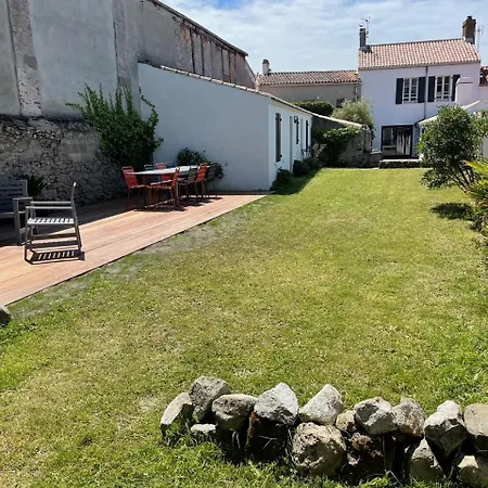 - 200m Marche - 8 Adultes - 4 Enfants